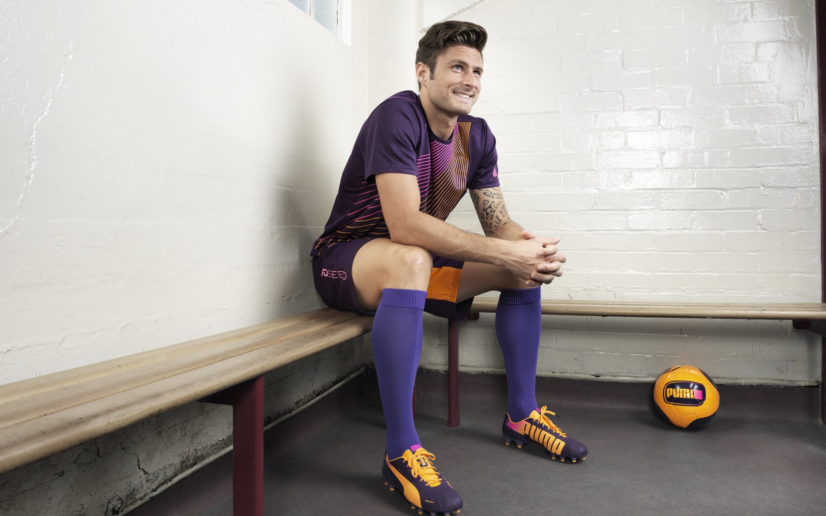 开云体育世界杯-马德里竞技压哨绝杀土耳其,美加墨世界杯预演惊心动魄的战术博弈