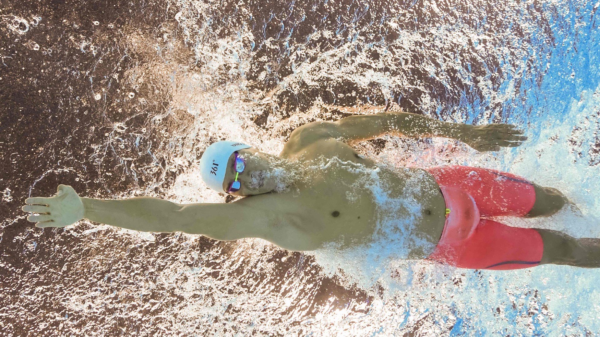 世界杯2026-马克西的东方密码，当雄鹿战术板遇上广东的快字诀